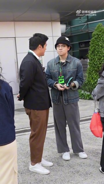 DB官网在线登录入口索伯车队社媒晒视频:围棋选手柯洁前来观战F1中国大奖赛