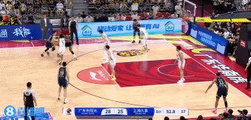 DB真人旗舰最佳第六人!任骏飞内外开花连得5分 帮助广东占据主动