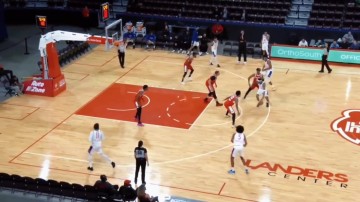 DG视讯官网平台G联盟场均17.7分2.7板5.1助!一起看看广东新援伯克的集锦视频