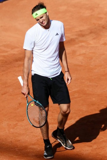 法网夺冠赔率更新:郑钦文仅位列第六引争议,西西帕斯都能入围?