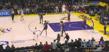 DB官网在线登录入口吃个大饼!阿尔瓦拉多突破抛传 米西跟进空接双手炸扣!