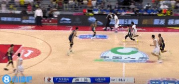 DG视讯官网平台🤨稳住心态!古德温压哨上篮不中&抱怨裁判未吹犯规 被警告了!