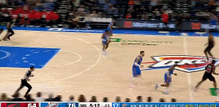 DB电子官网不愧全明星!杰伦-威廉姆斯砍全场最高27分另5板4助 屡次打成2+1