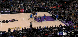 DB官网在线登录入口恐怖的外线火力!国王第三节三分13中10 基根-穆雷独中5记三分