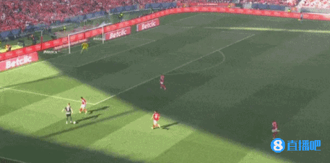 DB视讯官网🔥神锋！26岁约克雷斯达葡体百场里程碑，贡献了95球26助攻